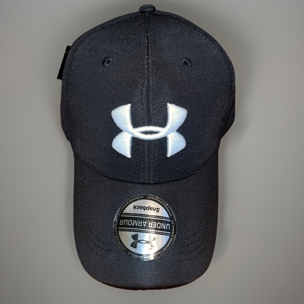 Under Armour Snap Back Baseball Cap W/Bold Logo & Gold Hardware Blue & Black